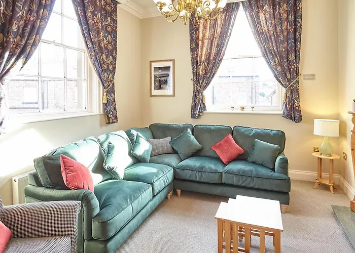 Host & Stay - The Old Chapel
