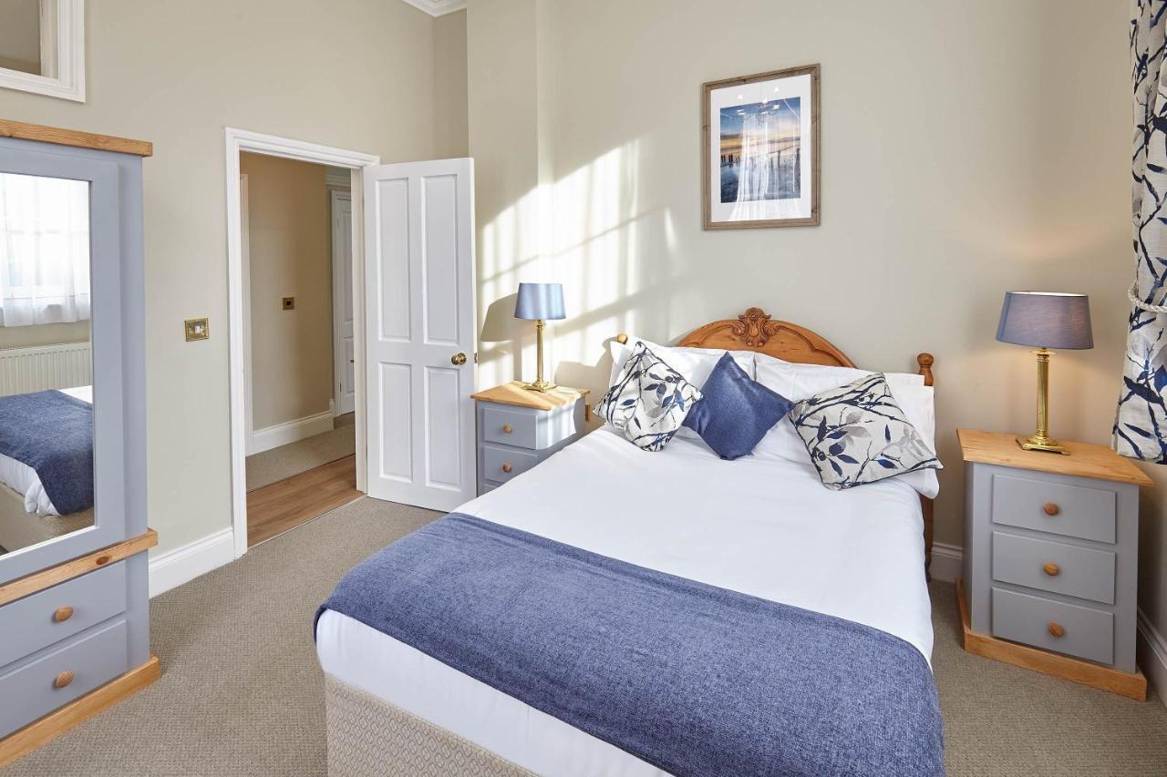 Host & - The Old Chapel Apartment Whitby